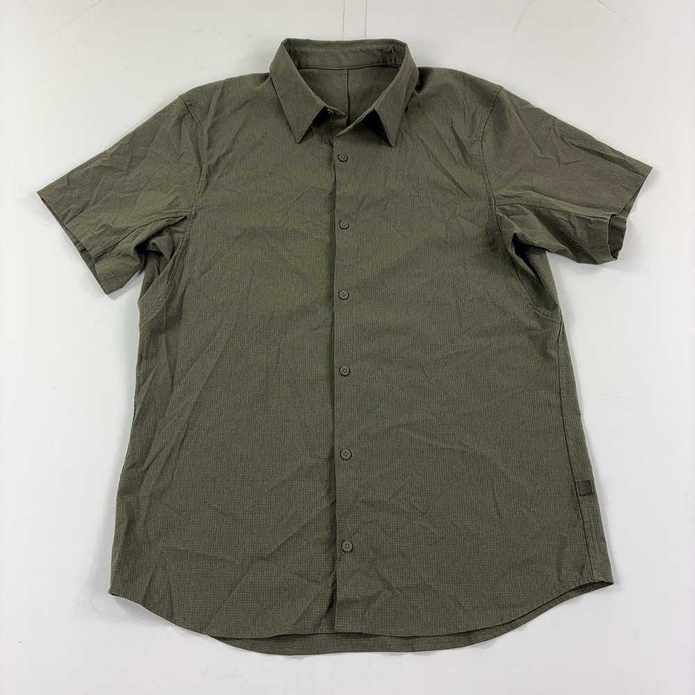 Lululemon Shirt Mens Medium Green Check Short Sleeve Button Up Lightweight